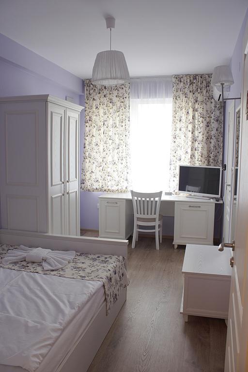 Avenue Hotel Shumen Room photo
